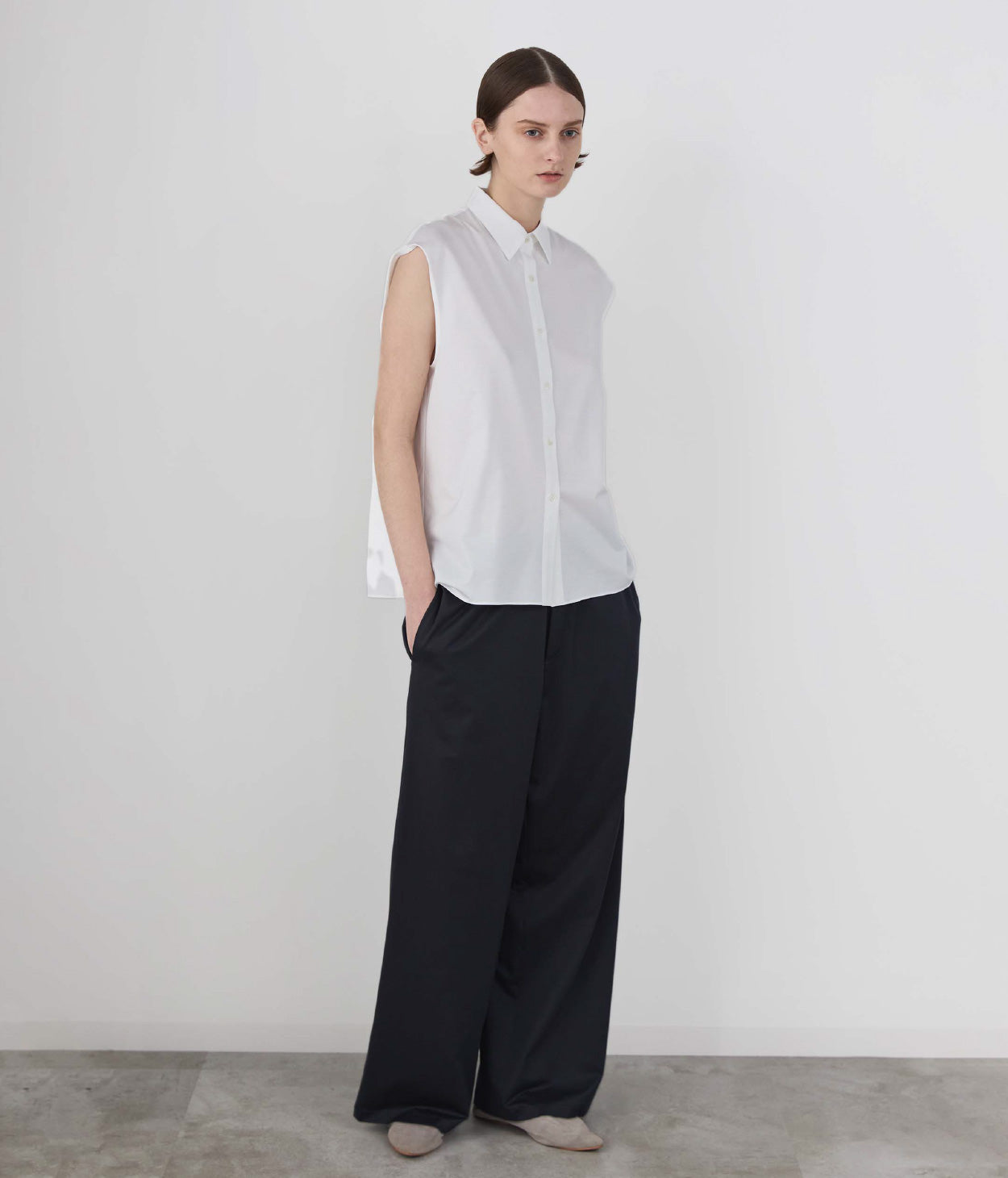 GIZA45 SLEEVELESS SHIRT