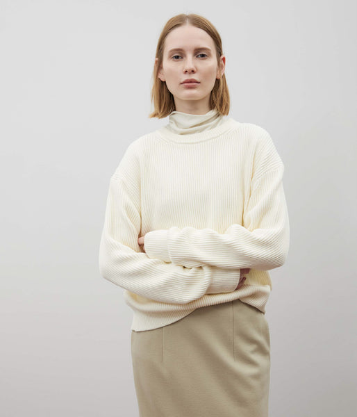 COTTONY® CREWNECK SWEATER
