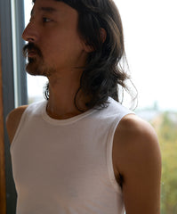 FYNELYNE engineered by LIFiLL / COTTONY® NO SLEEVE ROUND NECK