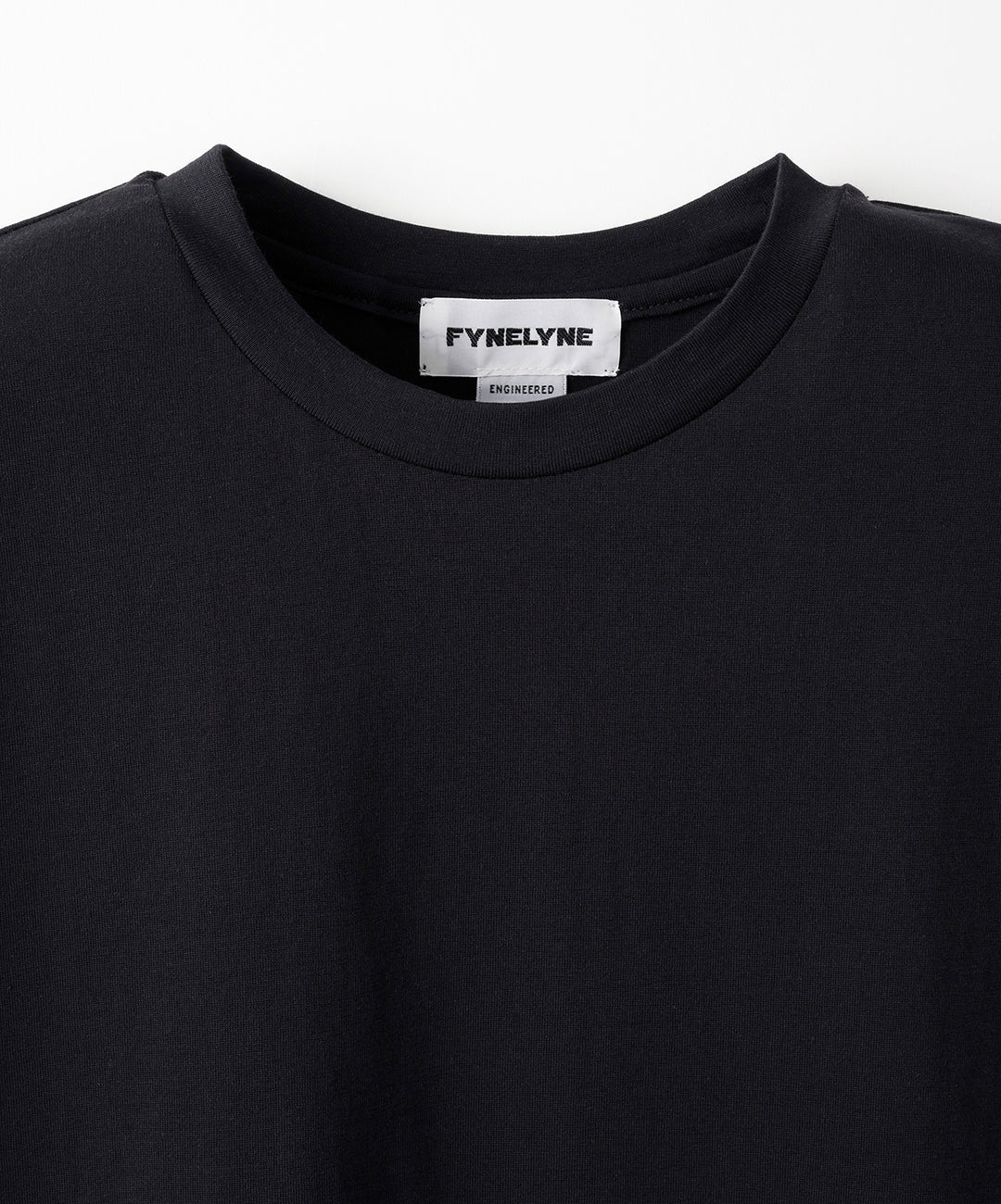 FYNELYNE engineered by LIFiLL / COTTONY LONG SLEEVE CREW NECK